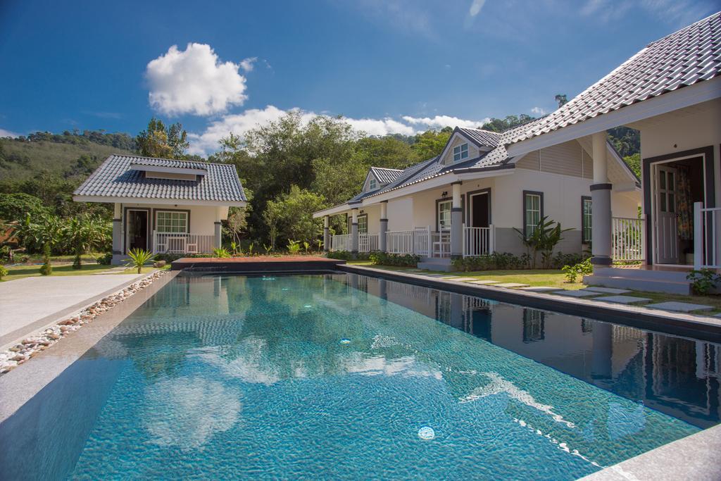 Suksompong Resort Khaulak Kültér fotó